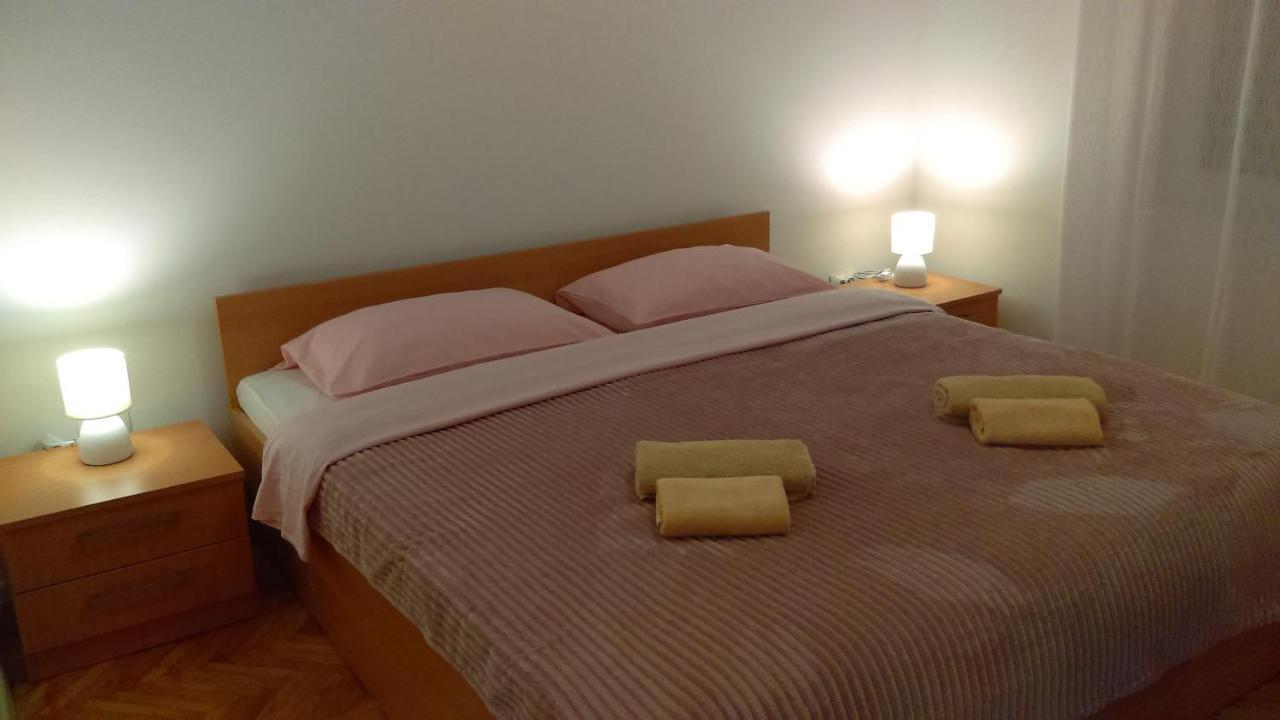 Apartman Borna สตารีกราด-ปาเคลนีซา ภายนอก รูปภาพ